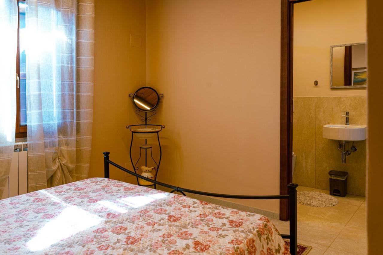 Agriturismo Lodolazzo Cortona Exterior foto